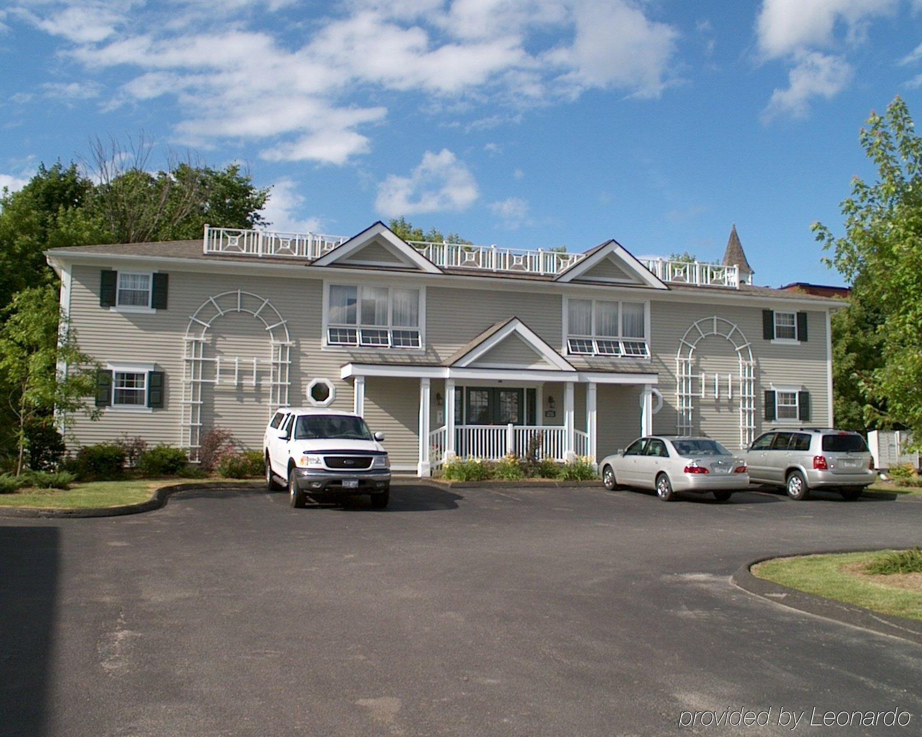 The Central Downtown Inn Suites Pittsfield Exterior photo